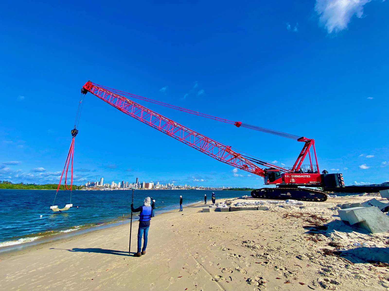 Obras portuárias e dragagem